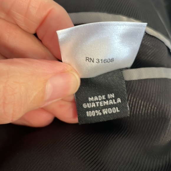 Jos. A. Bank 100% Wool Long Black Overcoat 46R - Picture 8 of 8